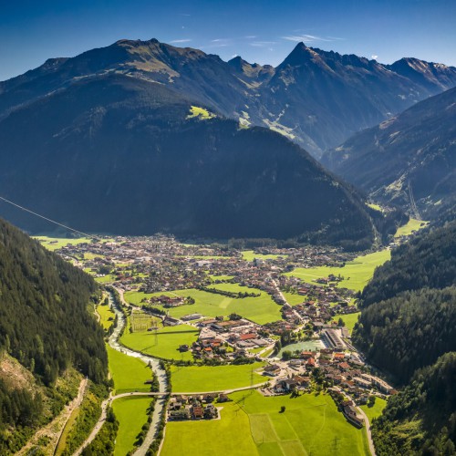 Mayrhofen boven