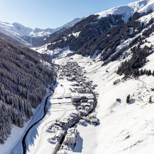 Tux - blik op het dorp Tux - blik op het dorp